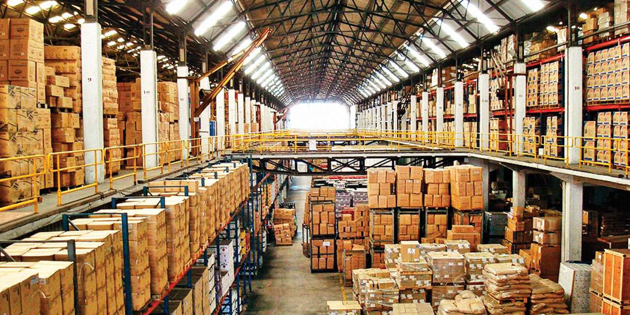 Warehouse logistics and cargo storage